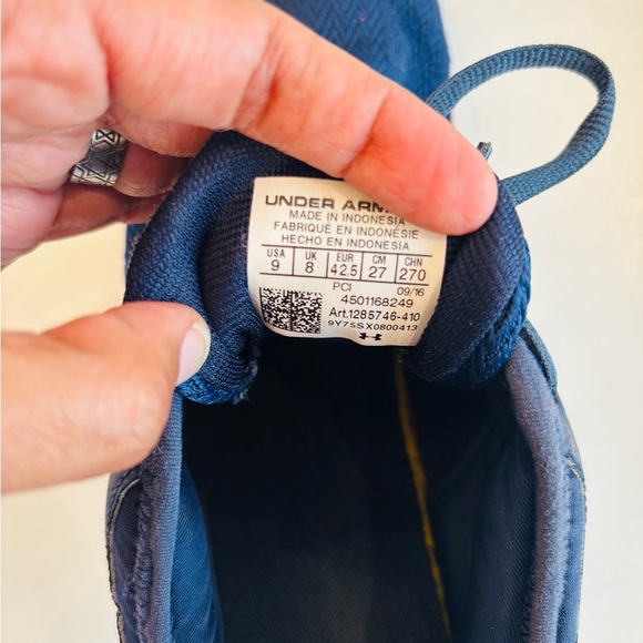 Under Armour Dark Blue Athletic Shoes for men size 9 - Picture 10 of 11